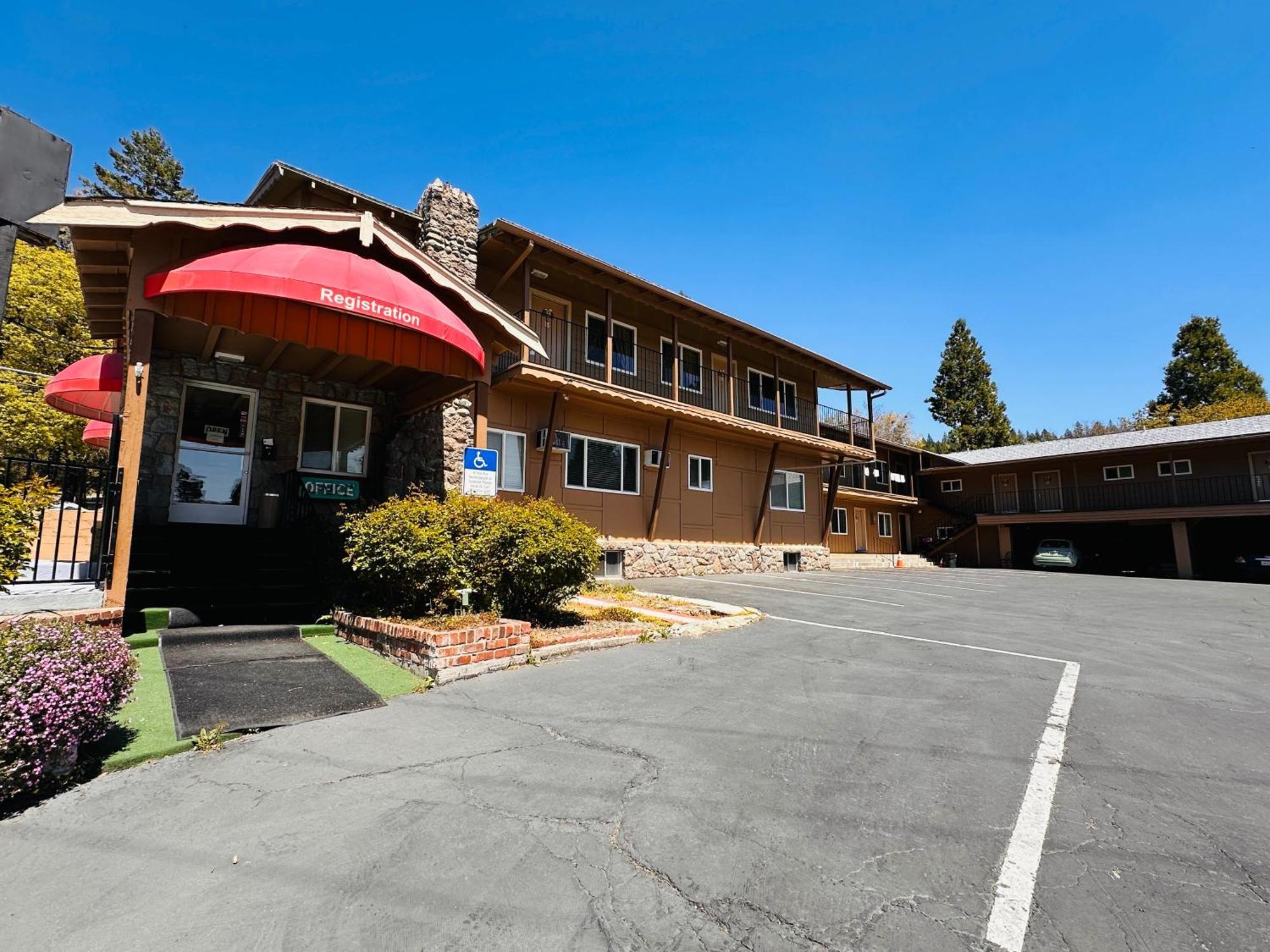 Alpine Lodge Mount Shasta Esterno foto